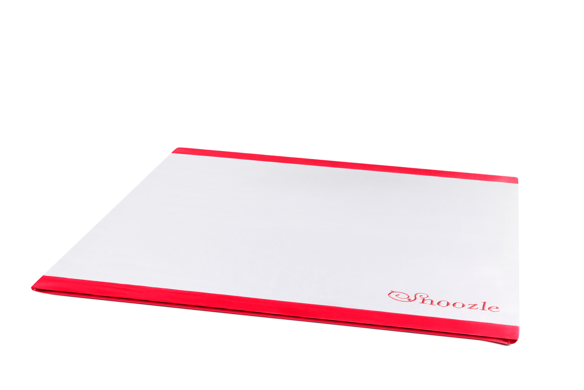Snoozle slide sheet with red trim