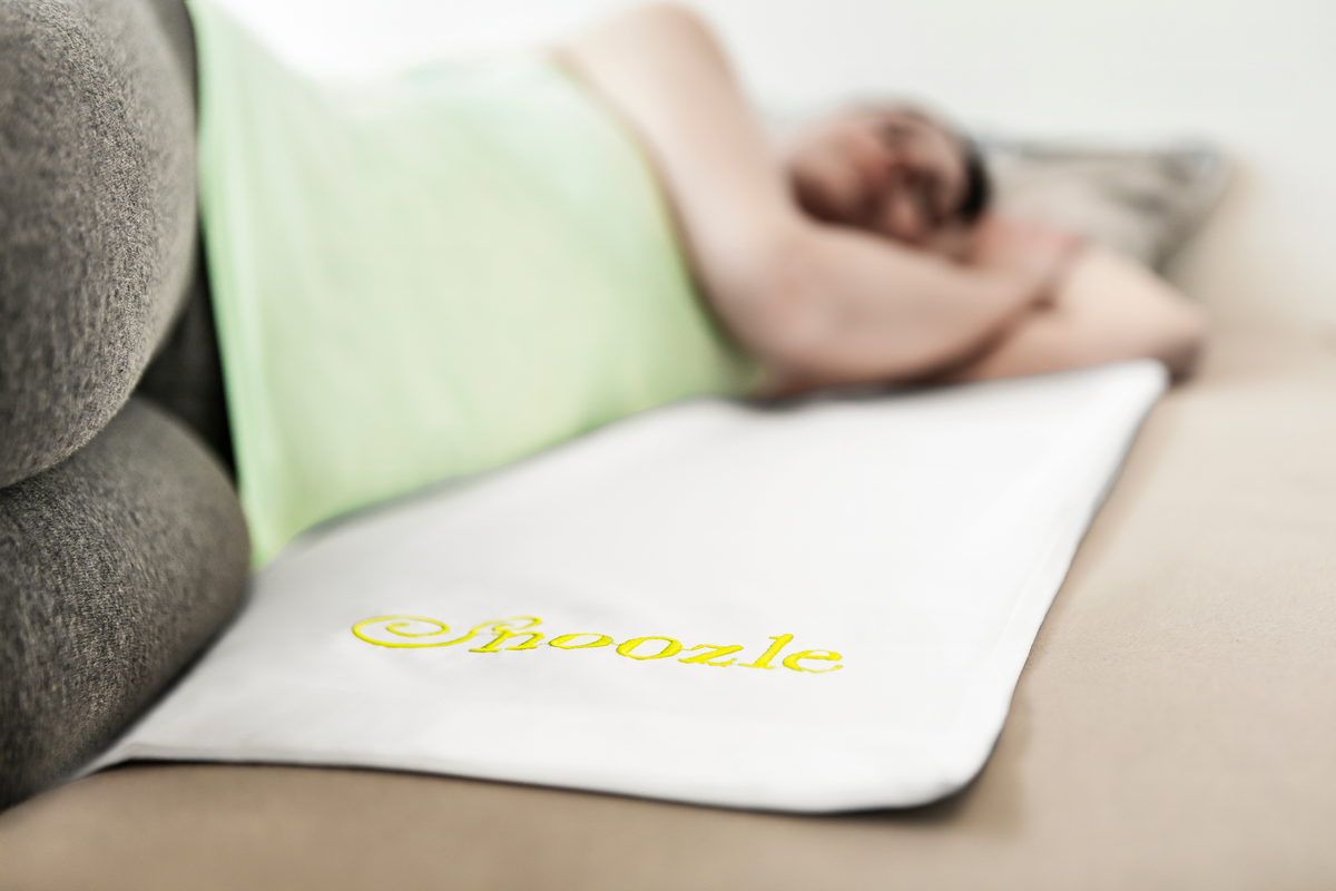 The Snoozle slide sheet 2-pack